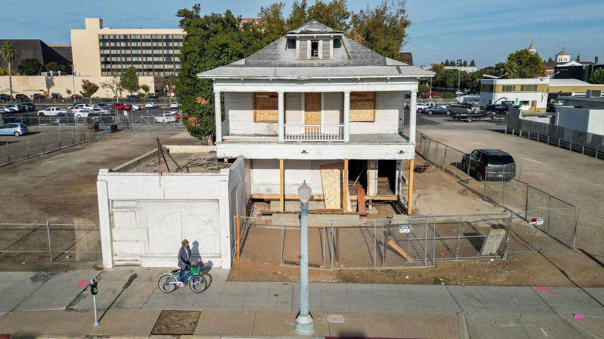 The Elia Home is a 100-year-old remnant of the old Armenian Town neighborhood on Van Ness Avenue downtown near Cesar Chavez Boulevard that is being restored by a group of friends and will reopen it as a bar called Moses McQueens.