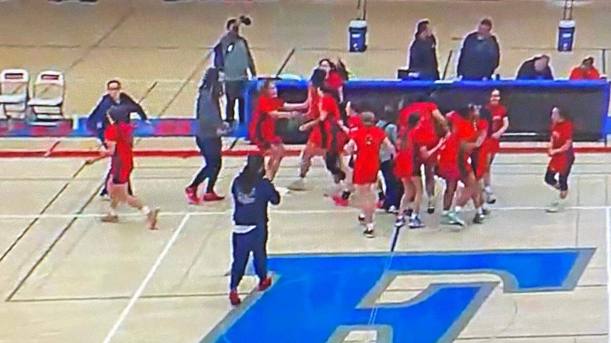 No. 16 seed San Joaquin Memorial upset No. 1 Folsom in the CIF Northern Division I regional on Tuesday, March 4, 2025.