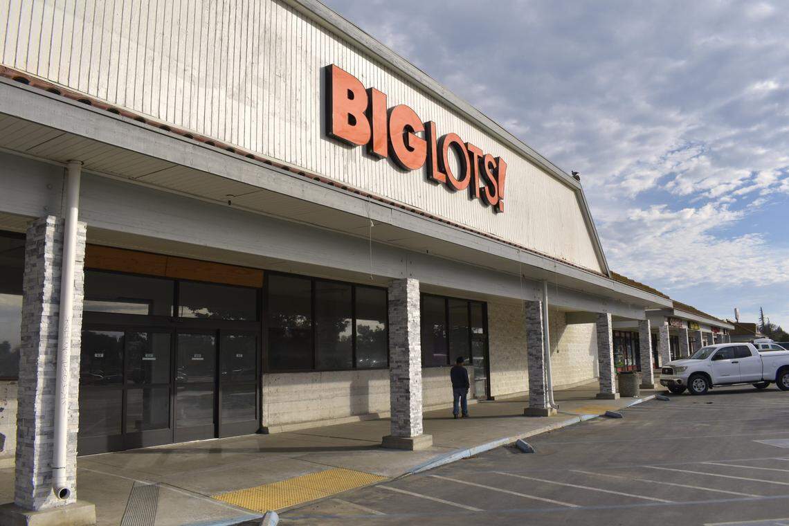 The Big Lots building located in the Country Club Village shopping center in Madera remains closed several years after shoppers expected the store to open.