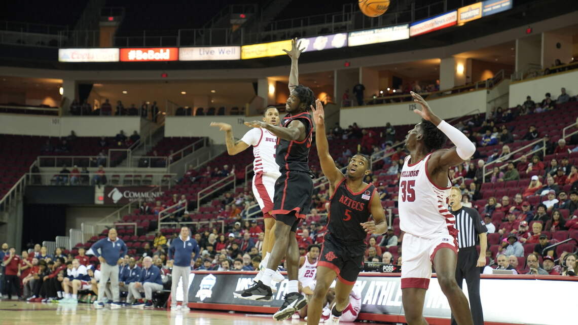 Fresno State holds No. 21 San Diego State to 45 points, but still finds a way to lose