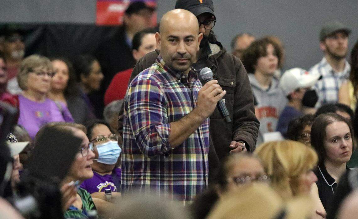 Bakersfield business owner Johnny Olaguez asked Rep. Ro Khanna, D-Santa Clara, why Democrats are not fighting stronger against the Trump administration’s dismantling of the economy at the Benefits Over Billionaires town hall at the Martin Luther King Jr. Community Center in Bakersfield on March 23, 2025.