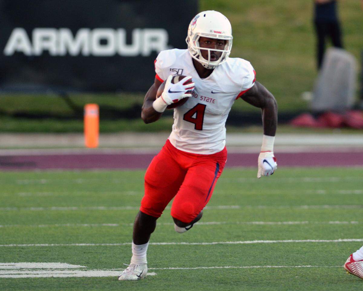 Fresno State wideout Emoryie Edwards caught eight passes for 70 yards in a 30-17 victory at New Mexico State. Edwards, who missed all of 2018 with a foot injury, was making his Bulldogs’ debut after suffering a second foot injury over the summer.