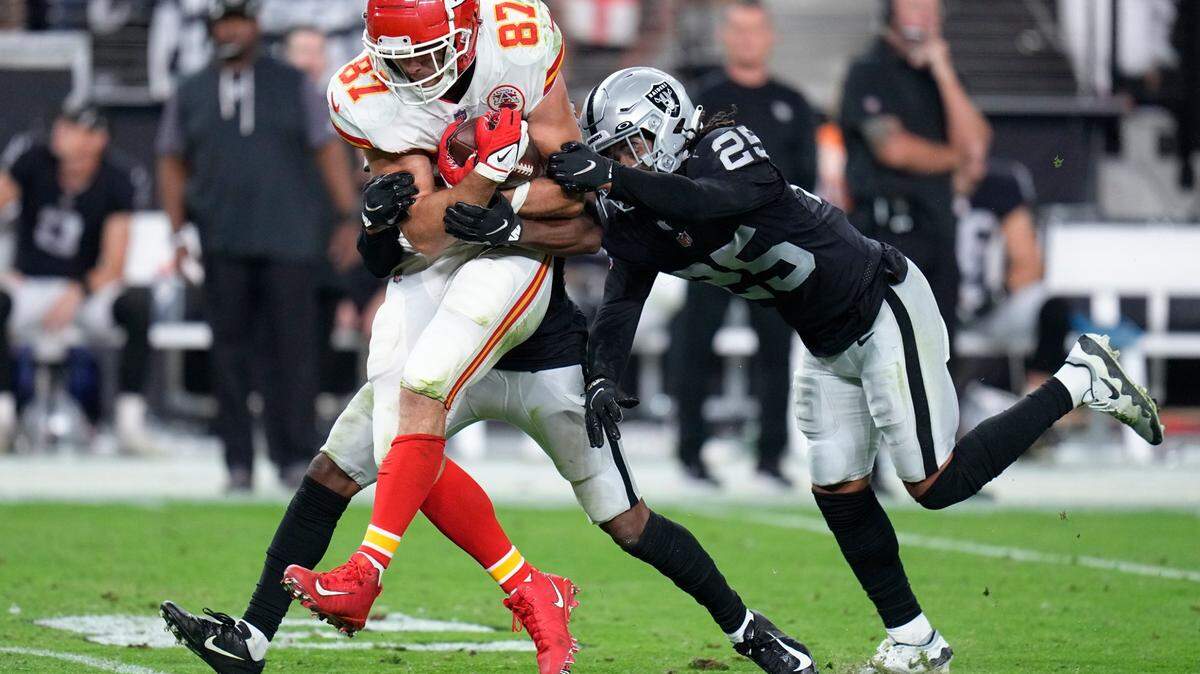 Kansas City Chiefs tight end Travis Kelce runs after catching a pass during the fourth quarter of an NFL game against the Las Vegas Raiders, Sunday, Nov. 14, 2021, in Las Vegas.
