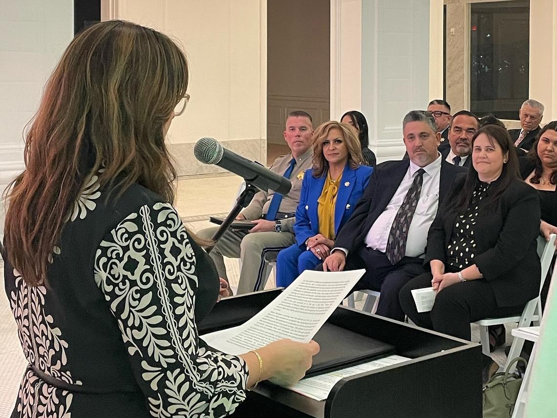 Federal jurist Ana de Alba has been recognized with the 2024 Ohtlí Award from the Consulate of México in Fresno. while consulate presented the Distinguished Mexicans Award to Graciela Santillan.