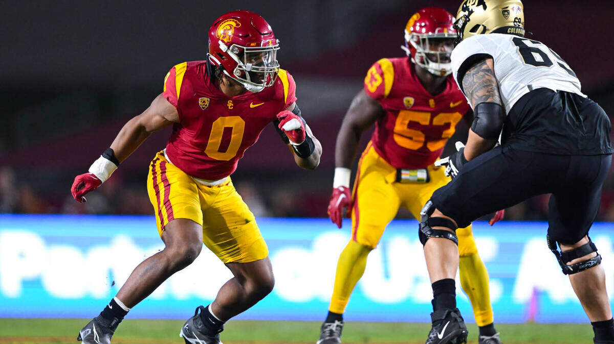 The No. 8 USC Trojans defeat the Colorado Buffaloes 55-17 on Friday, November 11, 2022 in Los Angeles, Calif. (John McGillen / USC Athletics)