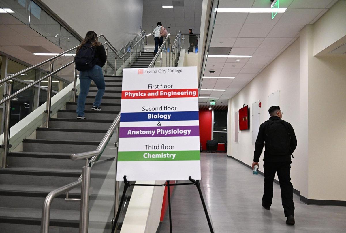 Students walk to class at Fresno City College’s new Science Building Tuesday, Jan. 14, 2025 in Fresno.