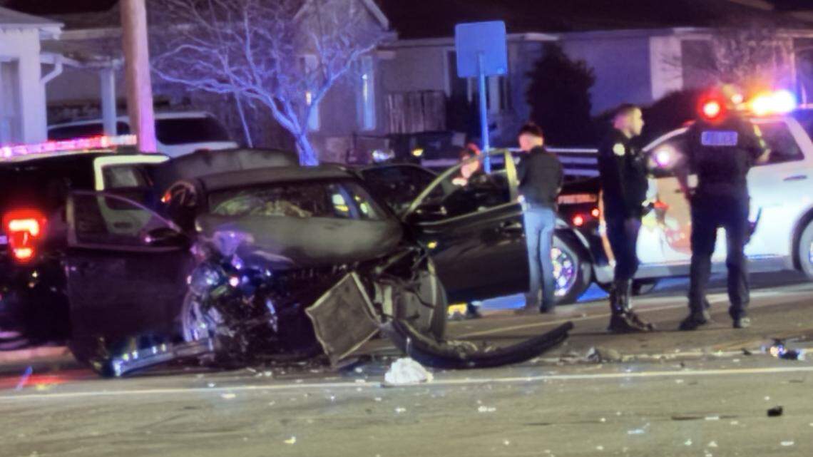 Two hospitalized as chase ends in crash in Fresno, police say. Suspect took off