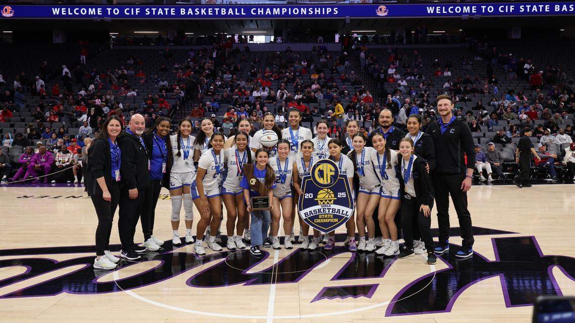 Caruthers High girls basketball team wins state title in tribute to late Larry Trigueiro