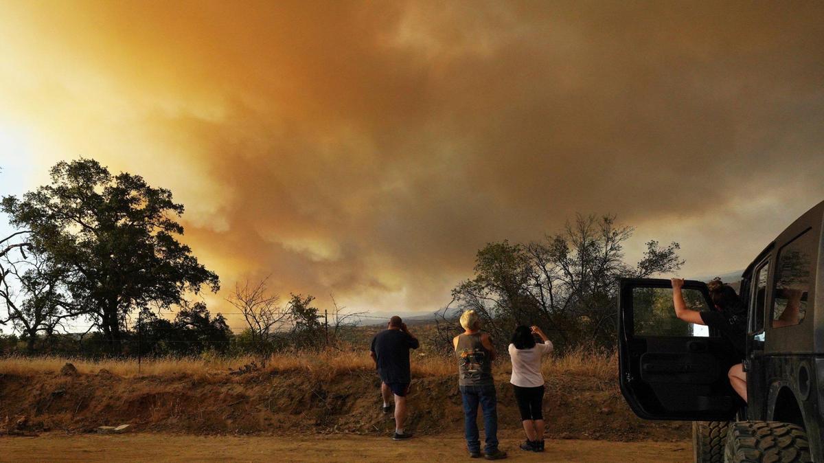 River Fire evacuations: See a list of mandatory orders, warnings — and shelter location