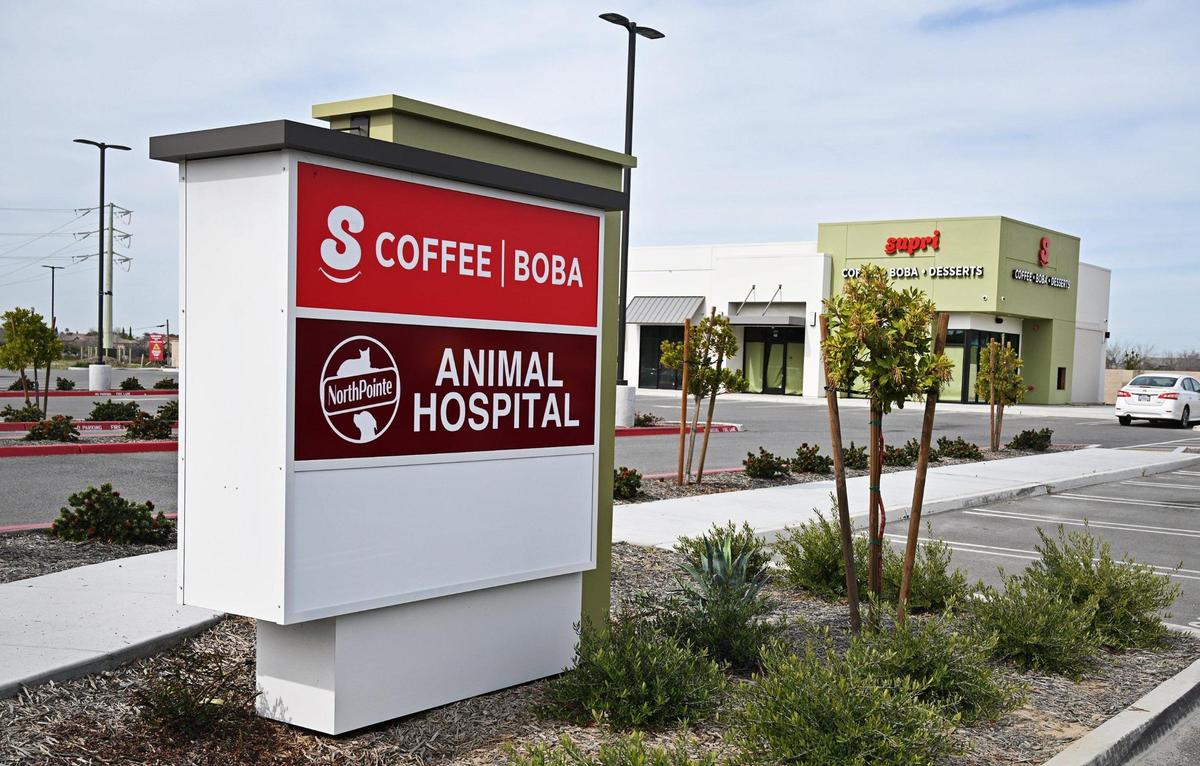 Supri coffee and boba shop, seen in the background, will be opening soon at 1916 Copper Ave. #105 in Fresno.