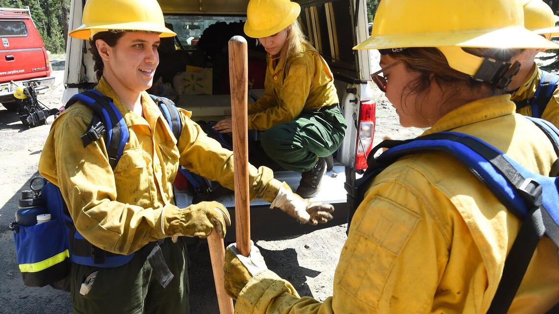 Broken Ladders: Looking for a new job in Fresno? Here’s how you can get free career training