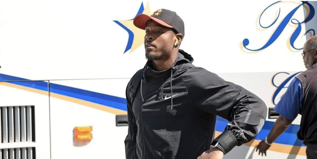 Oakland Raiders safety Marcus Gilchrist