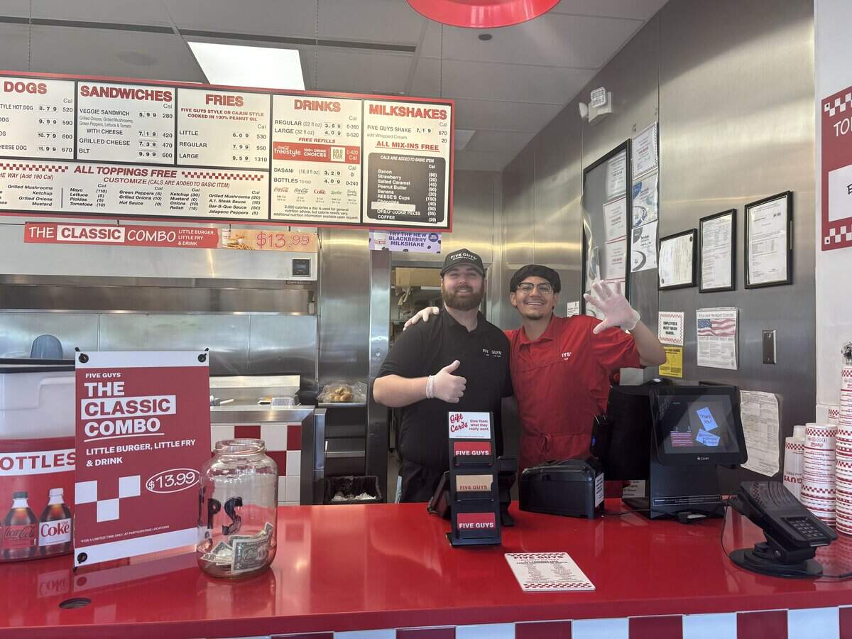 National burger chain Five Guys‘&nbsp;Hanford restaurant is permanently closing Friday, the second location&nbsp;in the Valley&nbsp;within&nbsp;a week.