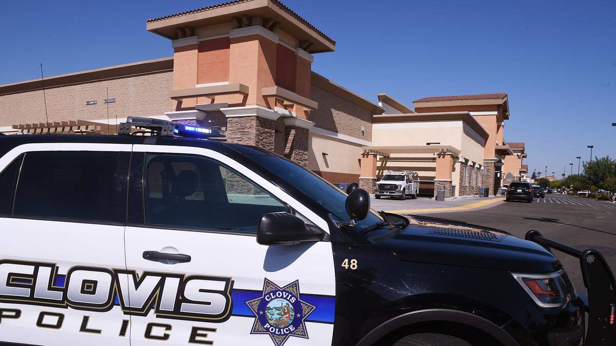 The Clovis Police Department is short-staffed and cops are overworked, Chief Curt Fleming told the City Council at its meeting Monday, Nov. 8, 2021.