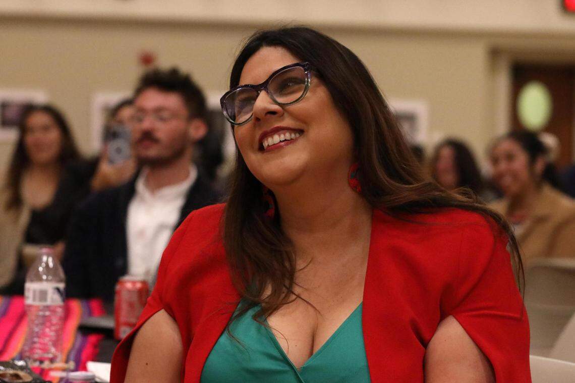 Yammilette Rodríguez fue honrada con el Premio Ohtlí 2023 del Consulado de México en Fresno, el 8 de diciembre de 2023.