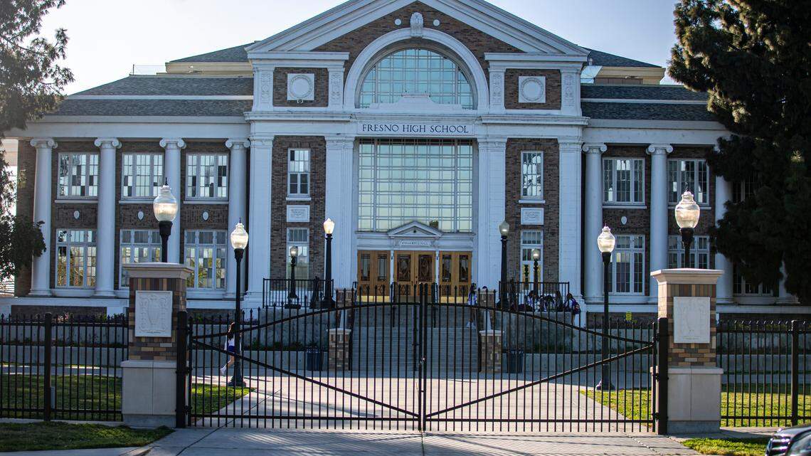 A fight happened at Fresno High School six students and one parent was arrested on Monday, March 14, 2022.