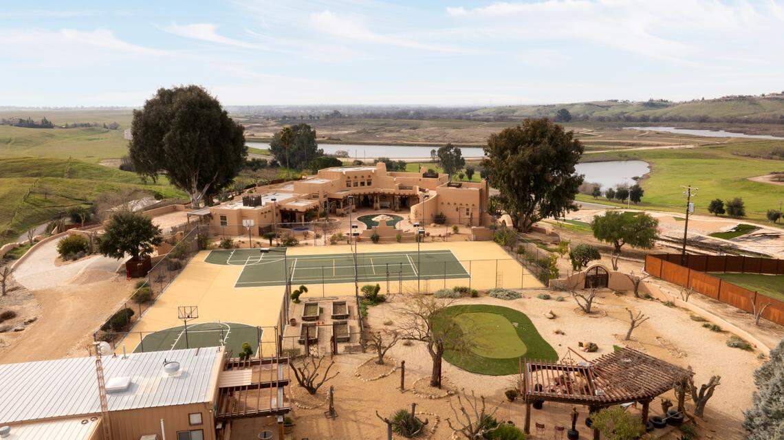 This extraordinary estate near Fresno, listed at $6 million, offers 360-degree views of Table Mountain, Sierra foothills, Friant Dam and the San Joaquin Valley.