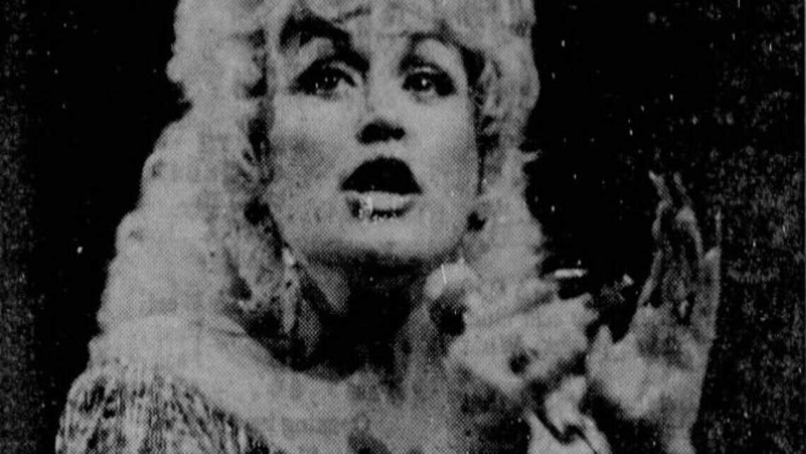 Fresno to honor Dolly Parton. Remembering when she sold out Selland Arena