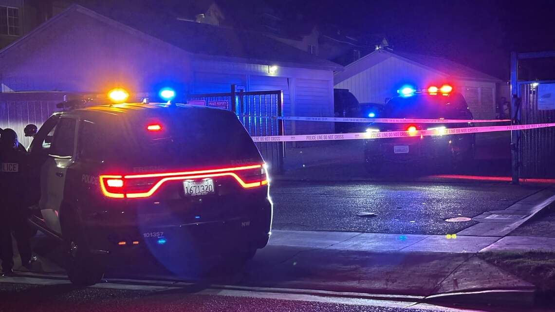 20-year-old woman hospitalized after shooting at Fresno apartment, police say