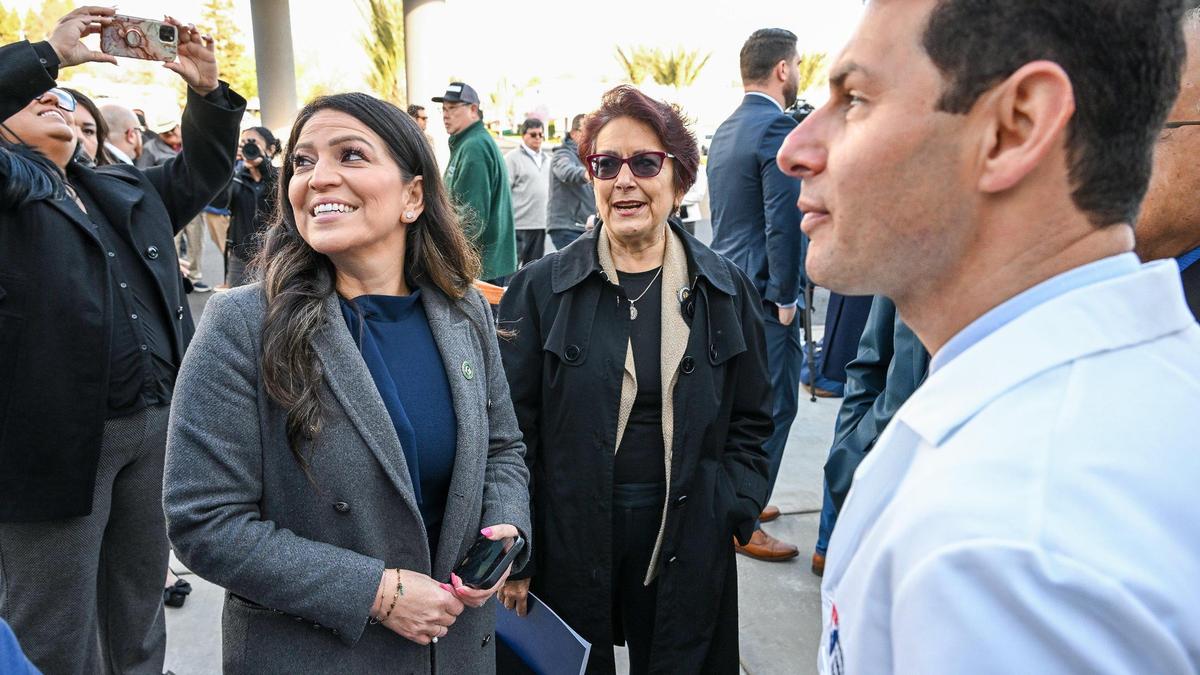 Assemblywoman Esmeralda Soria, left, and Senator Anna Caballero talk with hospital staff during the reopening of Madera Community Hospital in Madera after being closed for more than two years on Tuesday, March 18, 2025.