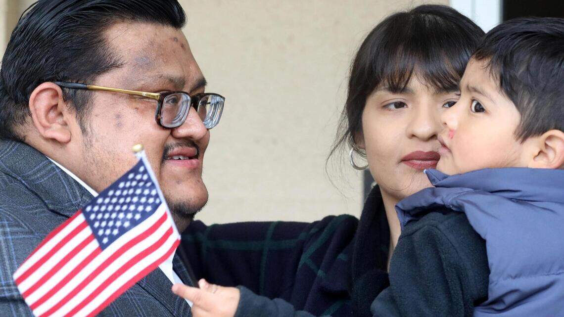 Nuevo ciudadano americano lucha por los intereses de los inmigrantes del Valle