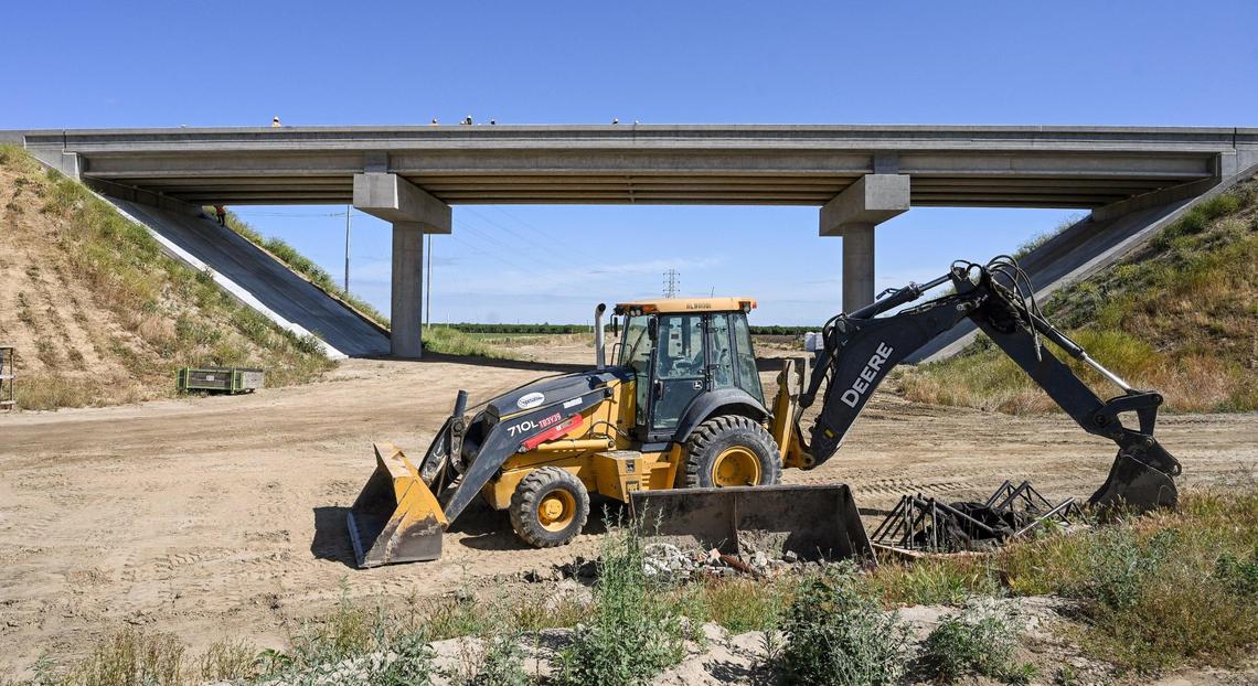 The recently completed Idaho Avenue overpass of the California High Speed Rail project near Highway 43 in Kings County spans above what will be rail tracks for the bullet train on Wednesday, May 3, 2023.
