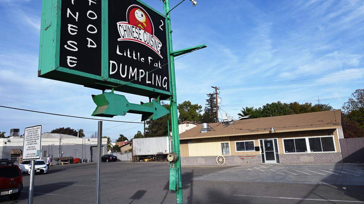 The former Happy Star restaurant – which briefly opened as a Little Fat Dumpling restaurant doing takeout only during the pandemic – is seen near the southeast corner of Palm and Olive avenues Saturday, Oct. 29, 2022 in Fresno.