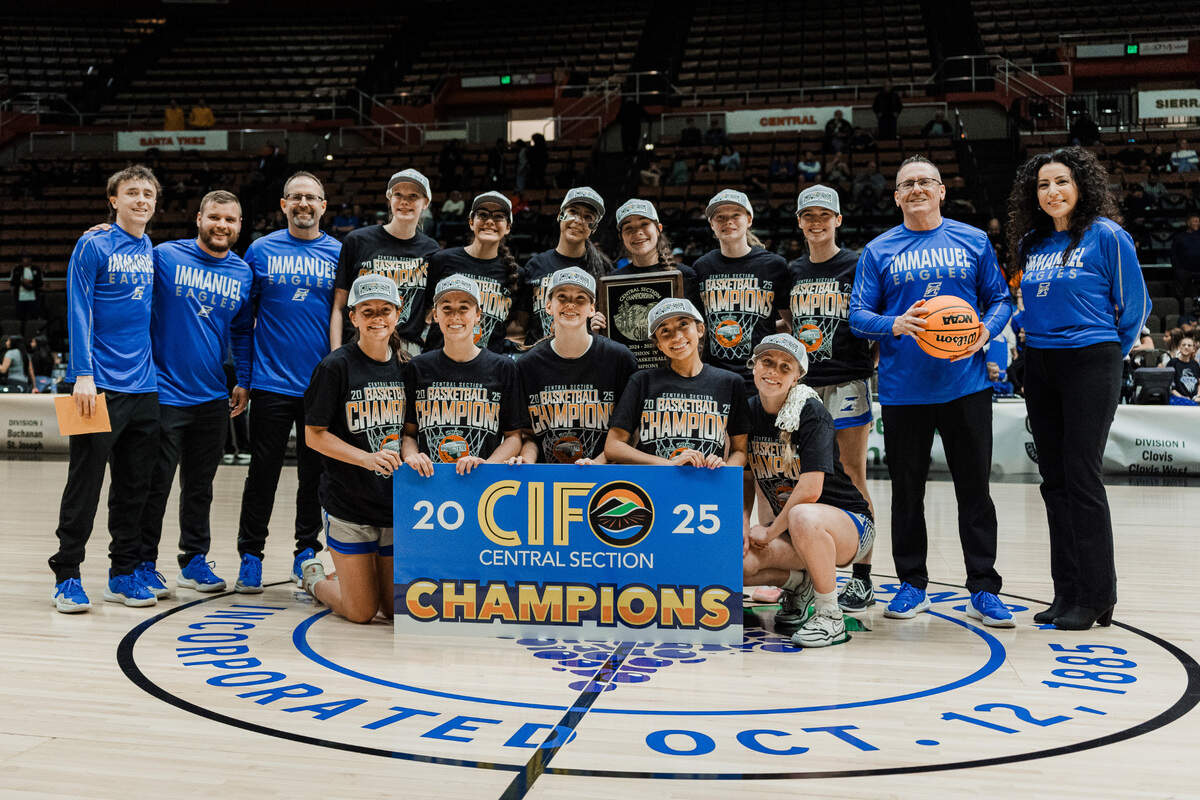 Immanuel High poses for a team photo after a Central Section Division IV title.