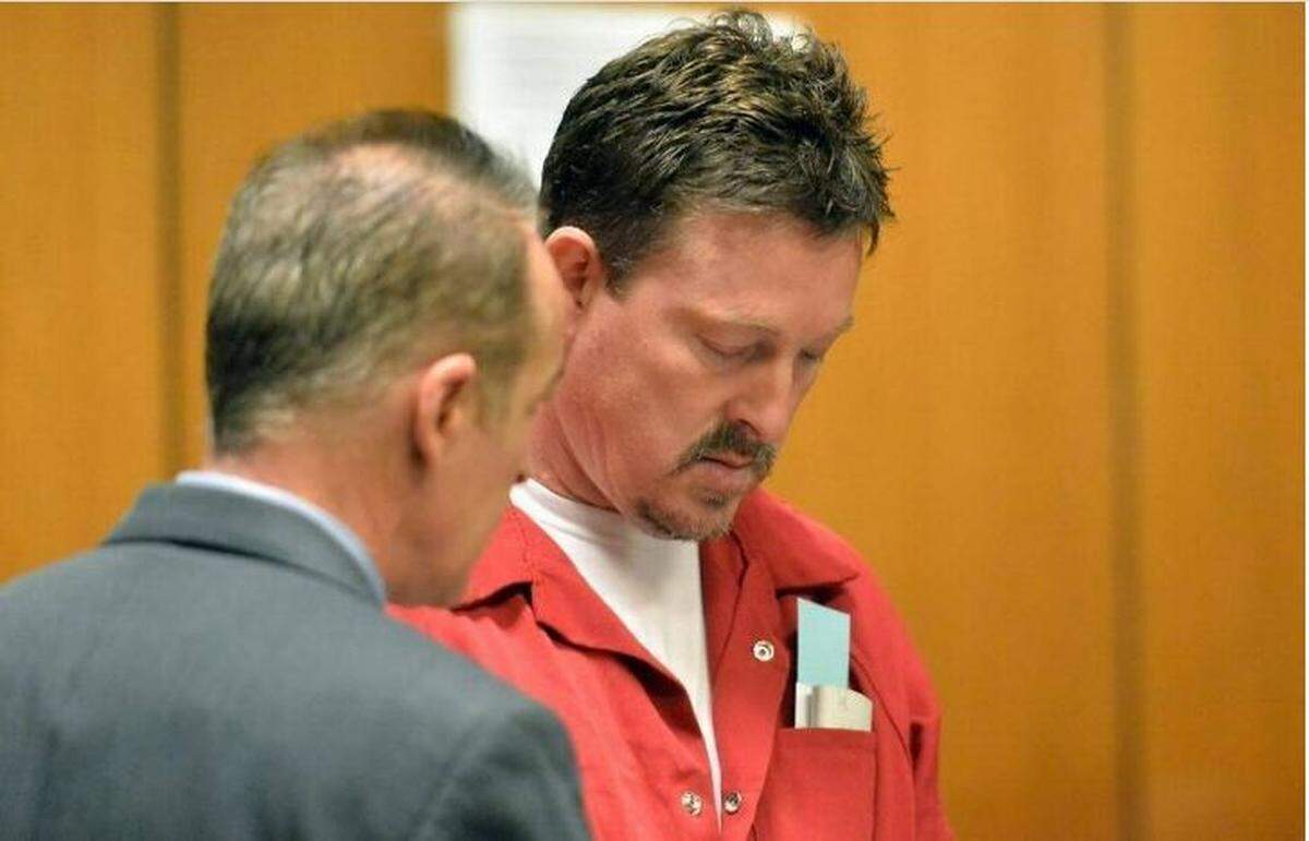 Dave McCann, right, makes his initial court appearance with public defense attorney, Scott Baly, on Friday, May 13, 2016, in Fresno County Superior Court.