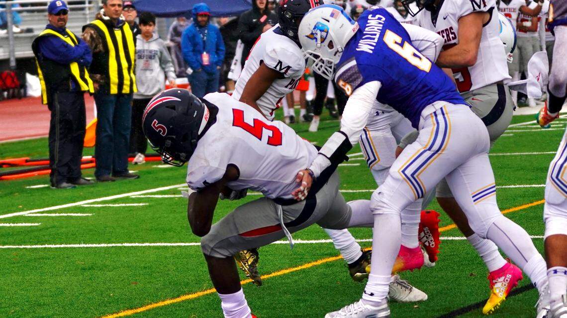 San Joaquin Memorial running back Jordan Hornbeak scores on a 3-yard run in a California Interscholastic Federation Division 1-A Northern California Regional. Serra-San Mateo defeated the Panthers 28-16.