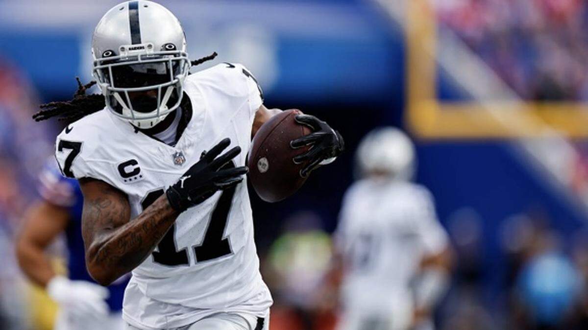Las Vegas Raiders wide receiver Davante Adams against the Buffalo Bills on Sunday, Sept. 17, 2023.