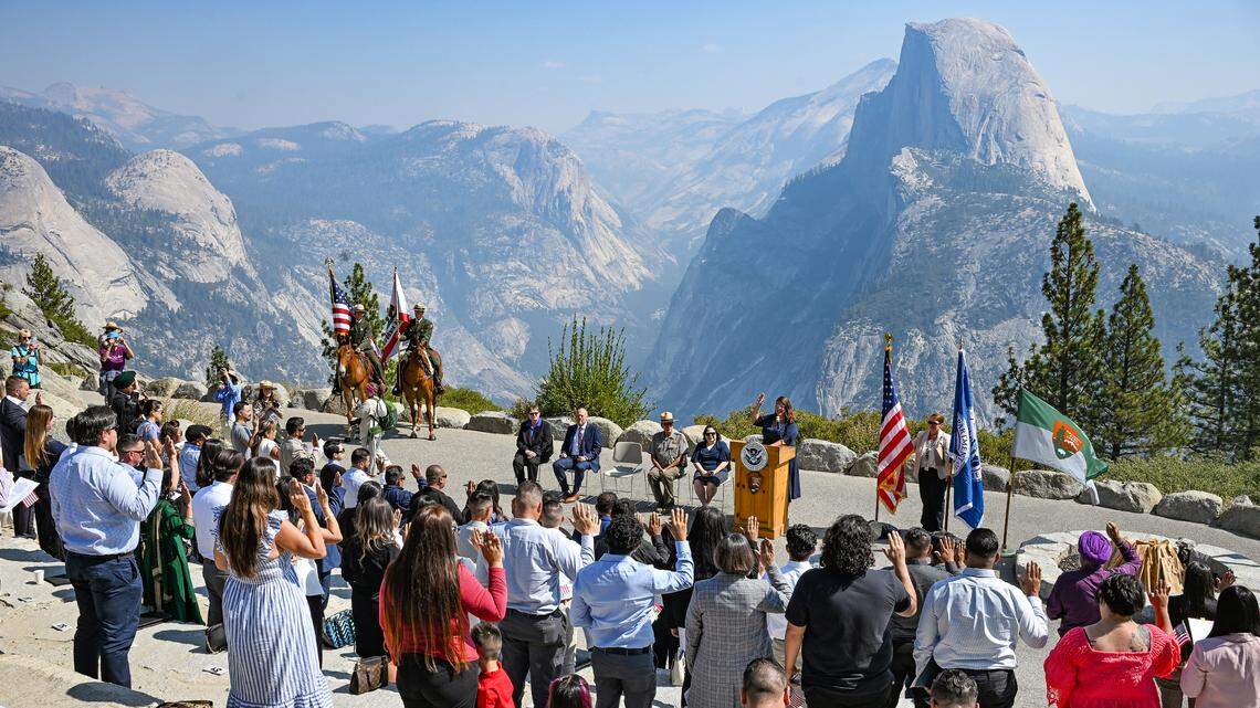 Central Valley immigrants become US citizens at Yosemite National Park ceremony