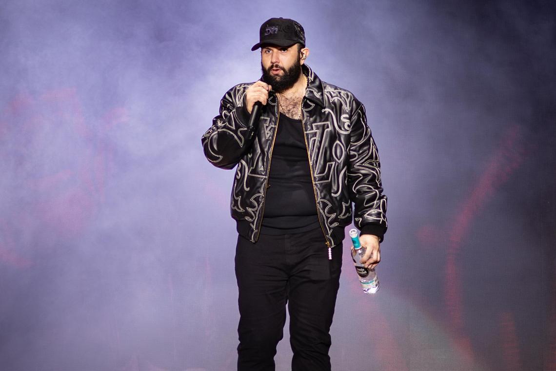 Carin León celebró con un concierto por primera vez en el Estadio GNP Seguros de la Ciudad de México, con un sold out ante más de 55 mil personas la noche del 7 de diciembre 2024.