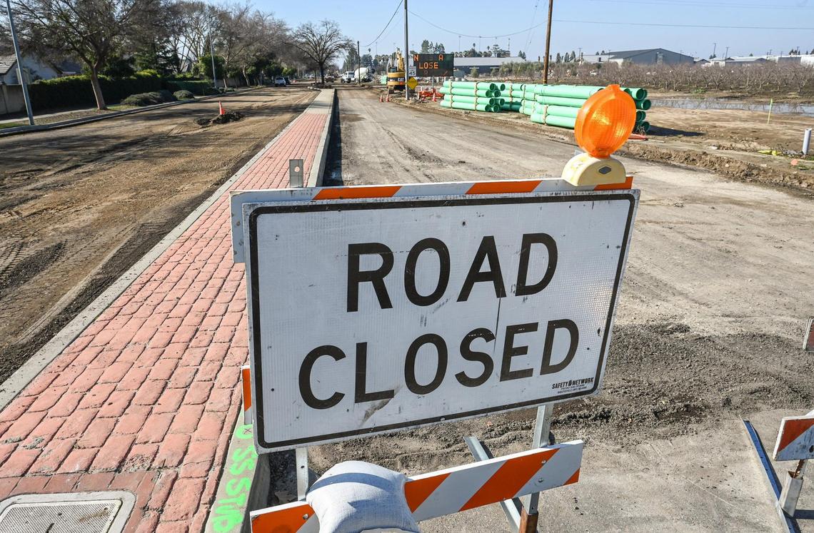 Nees Avenue between Clovis and Minnewawa remains closed and under construction until June as a widening project continues on Tuesday, Jan. 24, 2023.