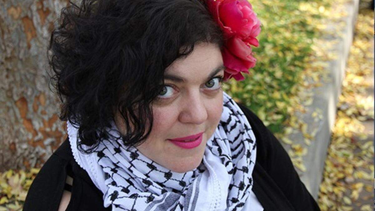 Randa Jarrar, an English professor at Fresno State, went on a Twitter rant Tuesday, mocking the death of former First Lady Barbara Bush and making fun of the Bush family. Fresno State president Joseph Castro later responded, stating Jarrar made those comments as a private citizen and not as a representative of the university.