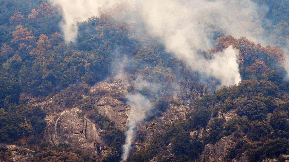 Sequoia fires update: There are new Fresno County evacuation warnings due to KNP Complex