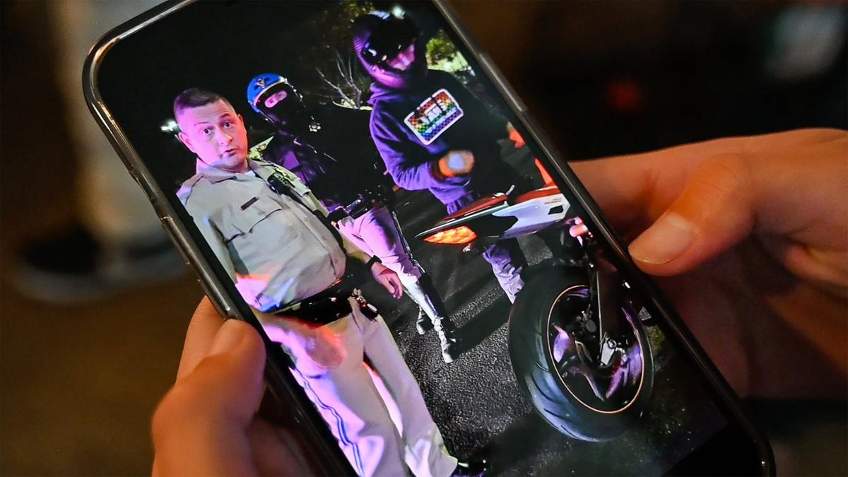 Video on Jaytan Her’s cameraphone show her being approached by a CHP officer.