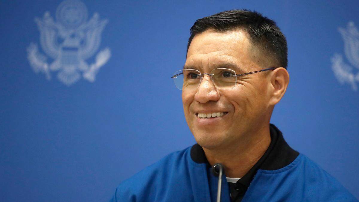 El astronauta estadounidense-salvadoreño Frank Rubio dijo este lunes durante una visita a El Salvador que espera regresar al espacio exterior y ser parte de nuevas misiones, por lo que se enfocará en estar preparado.