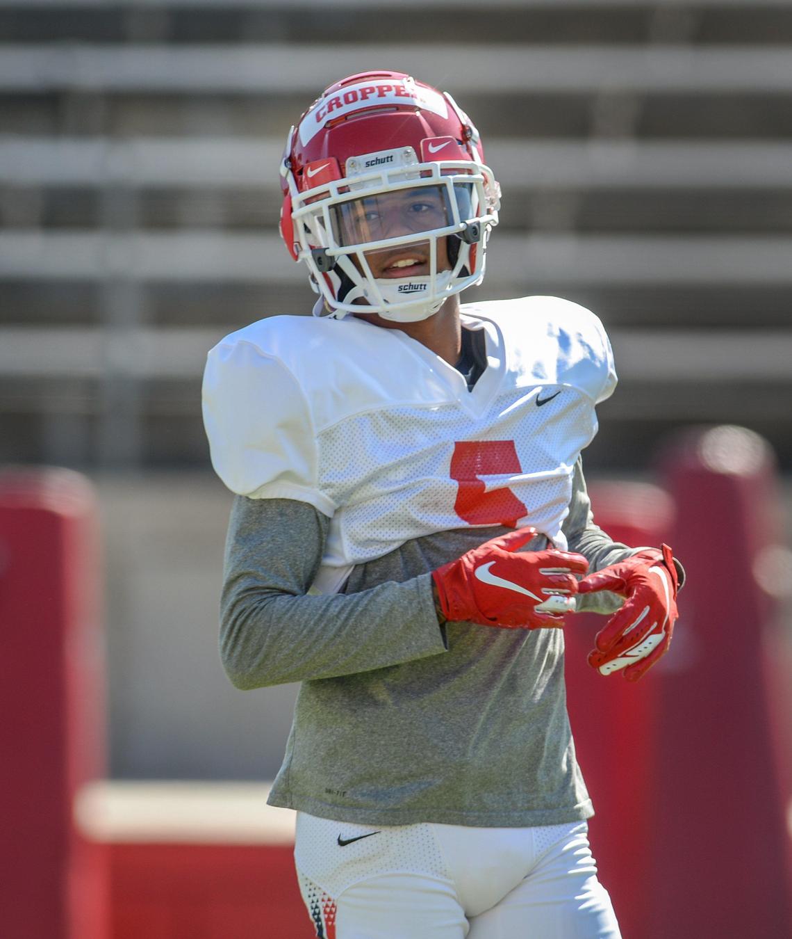Fresno State freshman wide receiver Jalen Cropper runs through drills at fall camp on Saturday, Aug. 10, 2019.