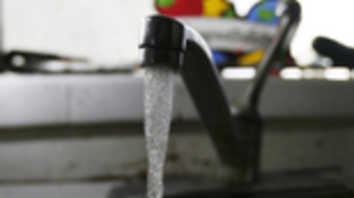 Valley communities in need of water face new challenge: relief is in short supply