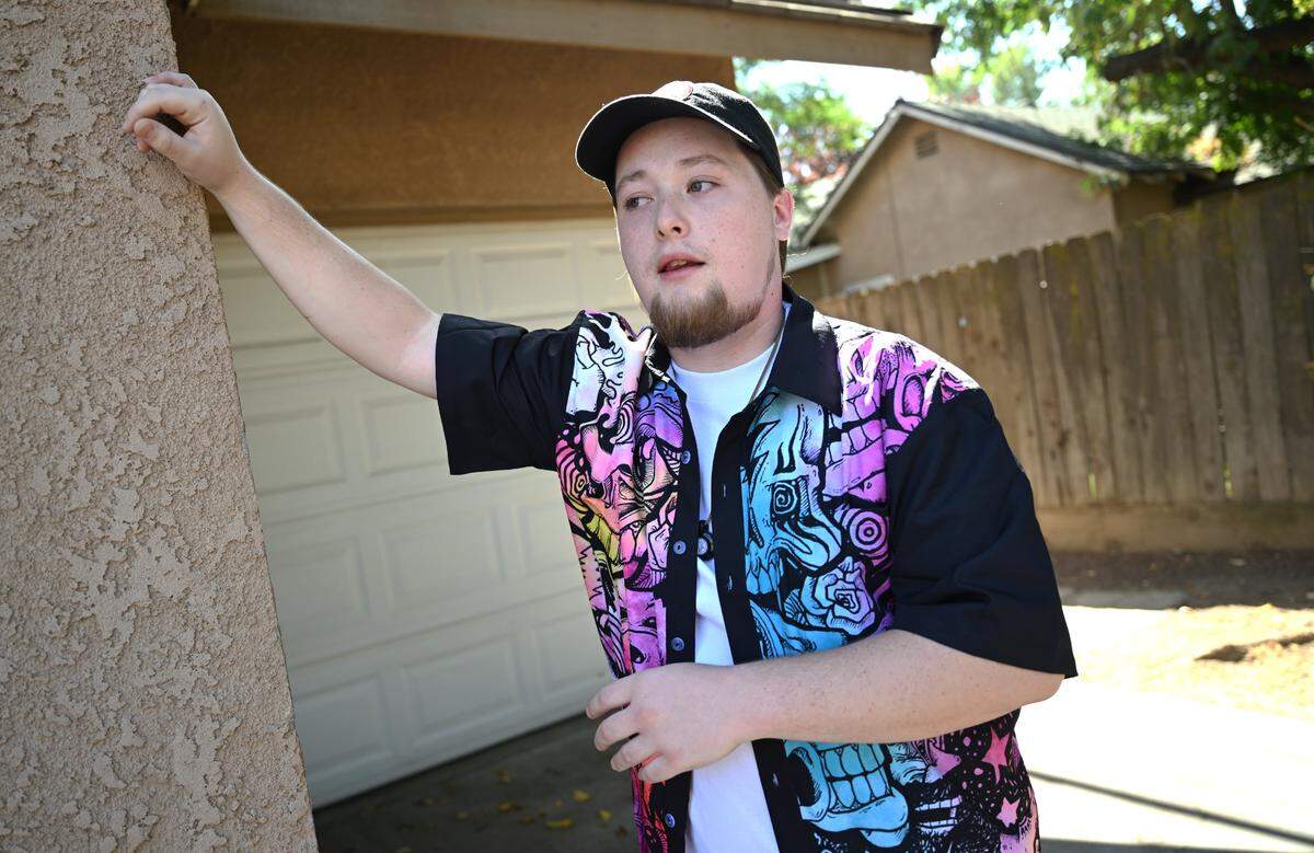 Douglas Nelson, 26, has been benefitting from a doctor at the needle exchange program who has been helping him gradually taper off with the help of a milder benzodiazepine. Photographed Wednesday, Aug. 27, 2025 in Fresno.