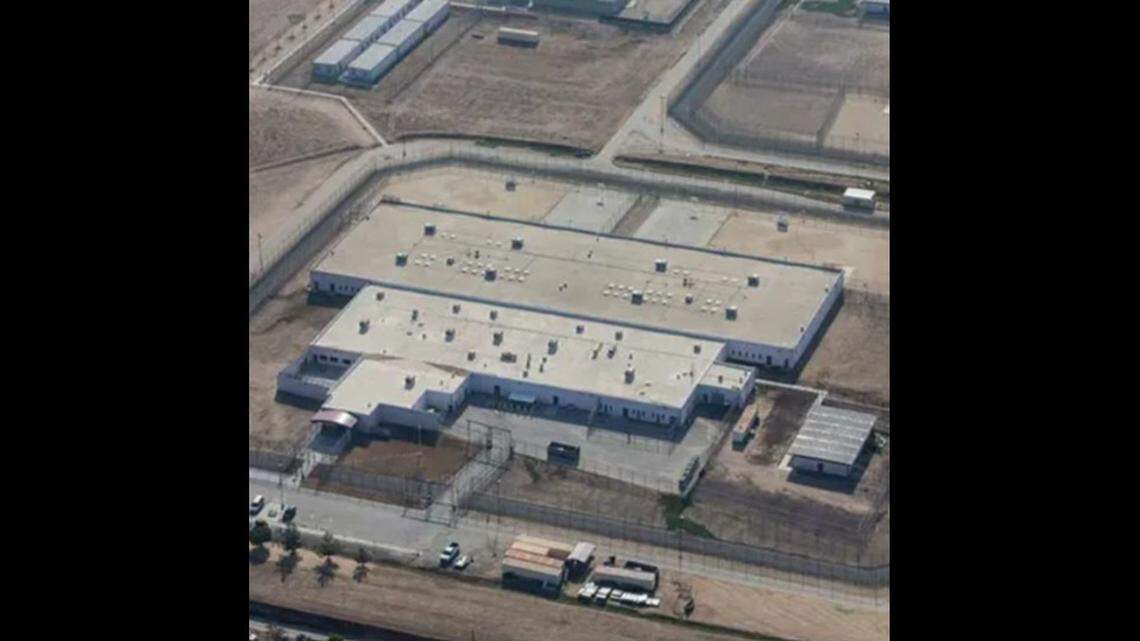 Brote de sarna afecta centro de detención de ICE en Valle Central. ¿Qué se está haciendo al respecto?