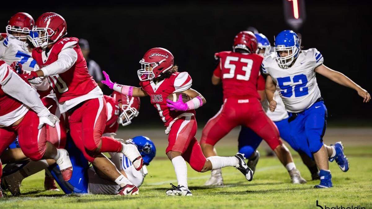 Julien Velez of Kerman High is named The Fresno Bee football Player of the Week for Oct. 19-20.