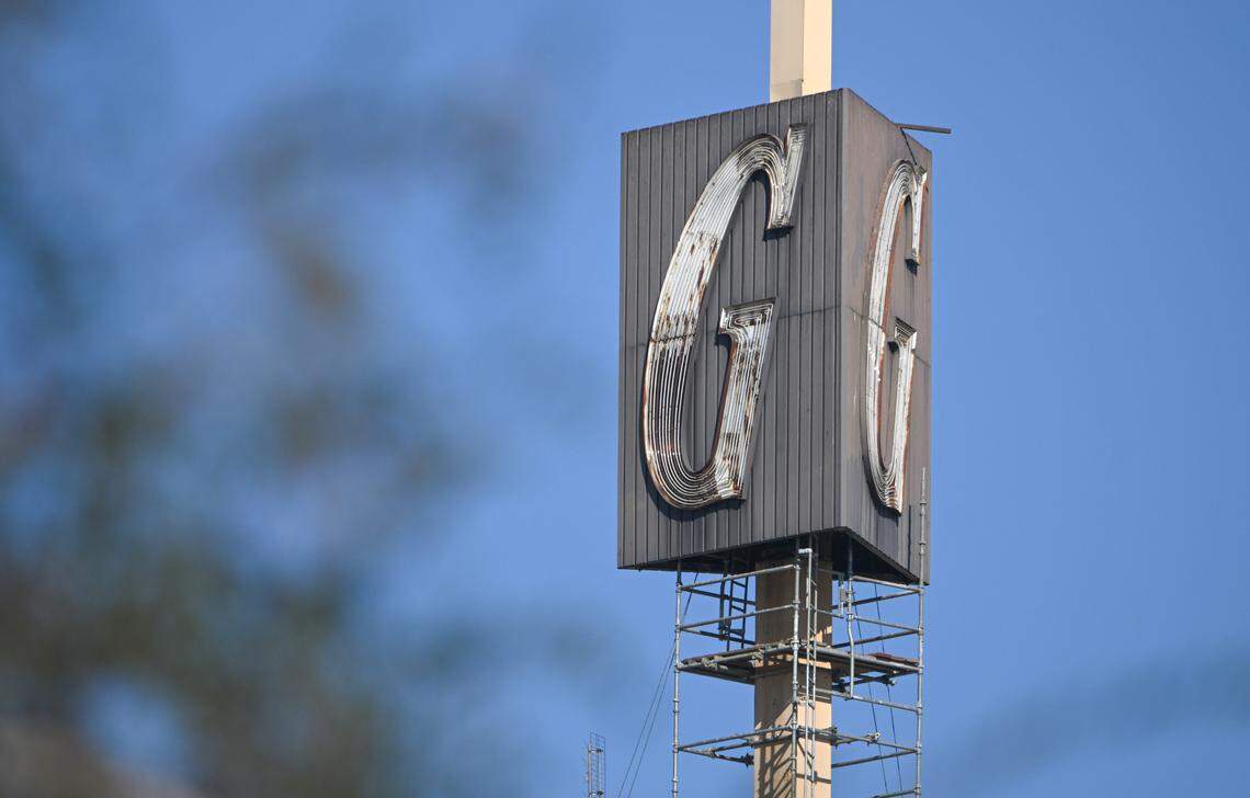 The G sign stands atop the Guarantee Savings Building in downtown Fresno on Tuesday, Nov. 28, 2023. The building was built in the 1920’s and is currently owned by the State Center Community College District. The SCCCD recently approved a project to replace the sign with a replica.