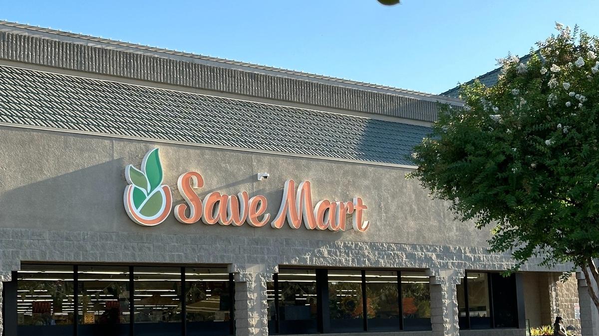 The front of Save Mart grocery in Fresno is seen on Monday Aug. 19, 2024.