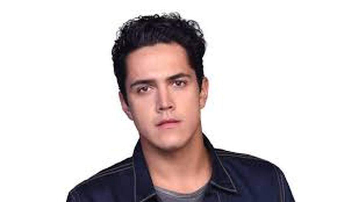 El actor mexicano Mario Morán es Pedro Infante en la nueva bioserie ‘Se Llamaba Pedro Infante’ por Vix Plus.