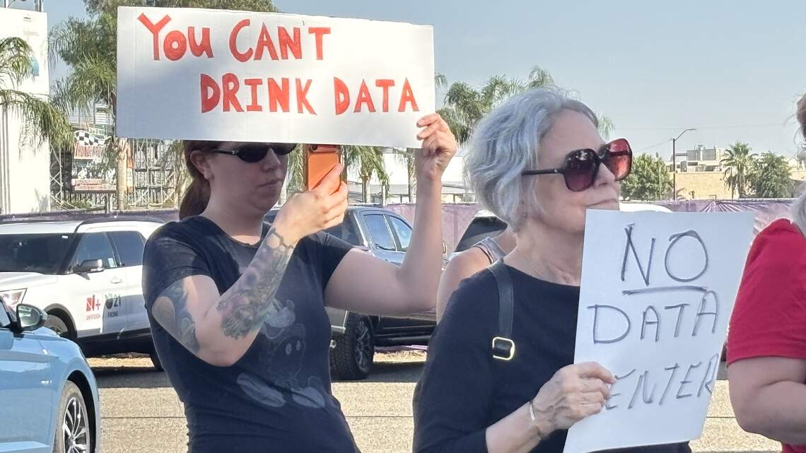 Community urges permanent ban on data centers at Tulare fairgrounds