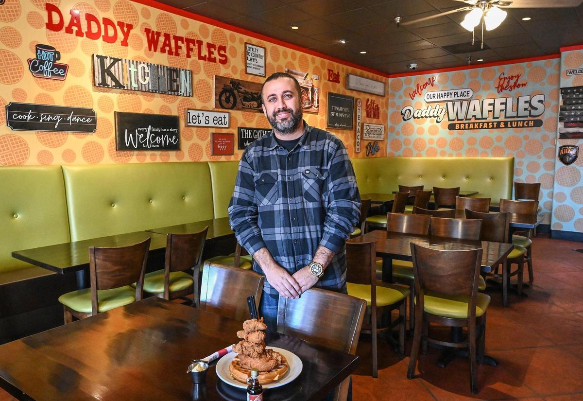 Longtime Fresno restaurant owner Ammar Ibrahim opened Daddy Waffles in 2022 the shopping center northwest of Herndon and Marks avenues. It has closed
