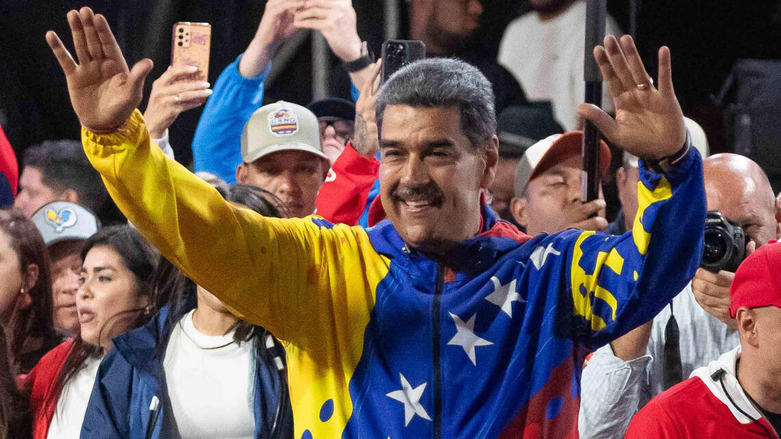 Maduro pide “respeto a la voluntad popular” tras ser proclamado presidente reelecto