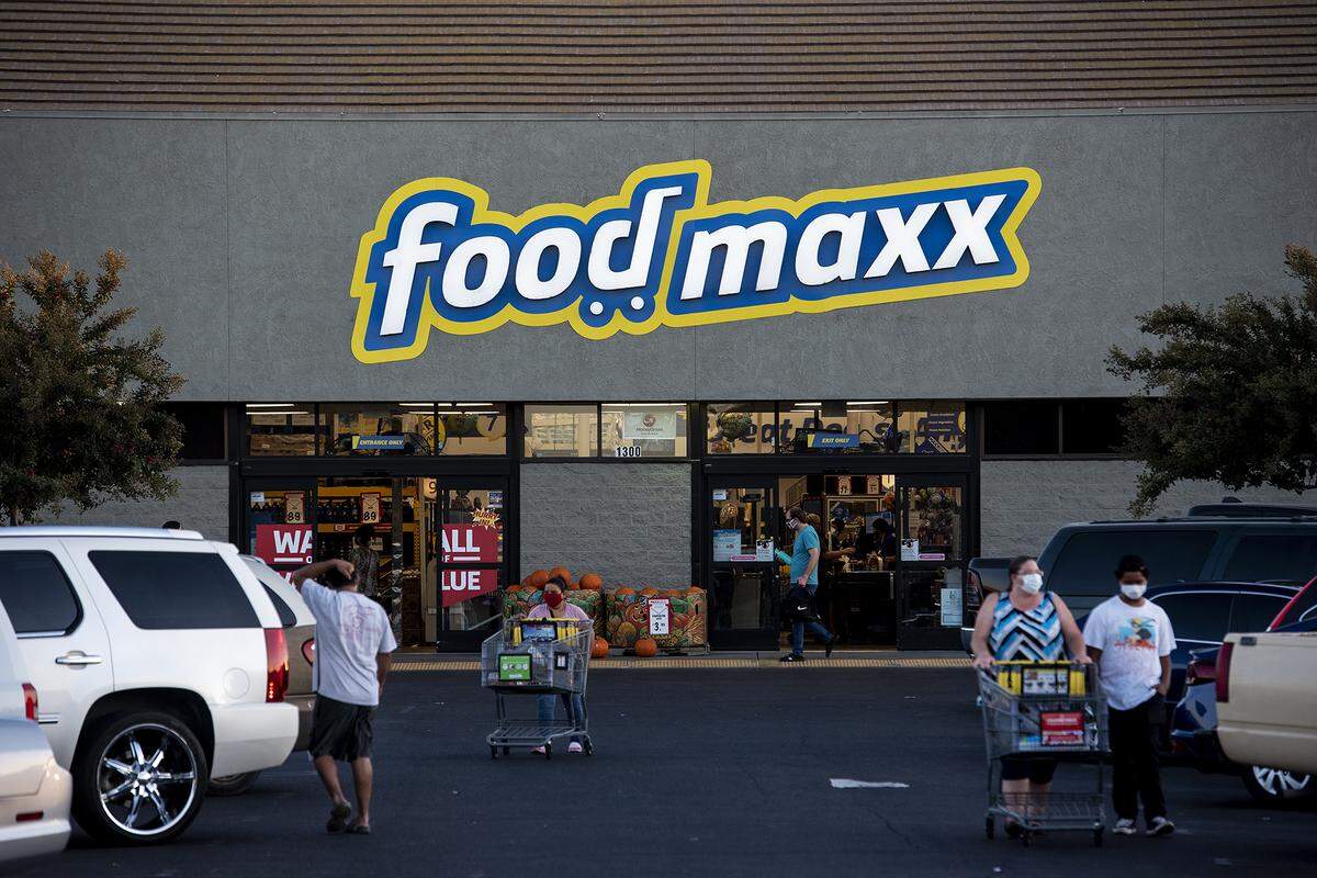 FoodMaxx, 1300 W. Olive Ave. in Merced, is open on New Year’s Eve, Dec. 31, 2024, and New Year’s Day, Jan. 1, 2025.
